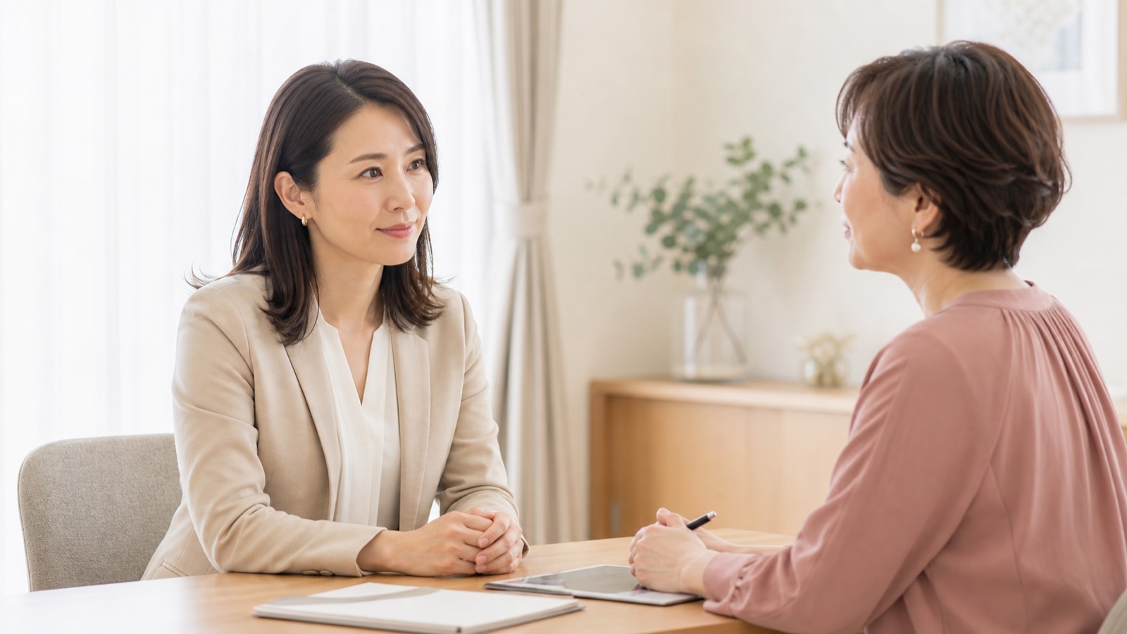 カウンセリングを受ける女性